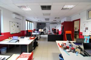 UFFICIO A CERNUSCO SUL NAVIGLIO