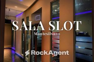 Attività / Licenza di 160 m² con più di 5 locali a