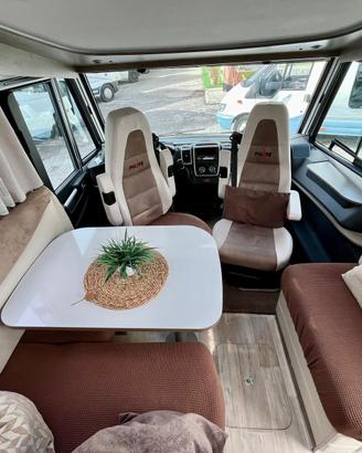 MOTORHOME PILOTE G740