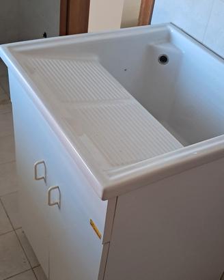 Lavatoio in ceramica 