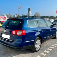 VOLKSWAGEN PASSAT 2.0 TDI 140 CV HIGHLINE PERFETTA
