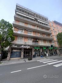 Via Cesare Battisti Ampia metratura e Balcone