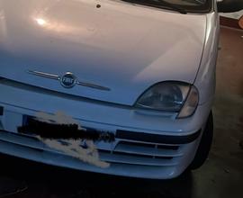 Auto incidentata