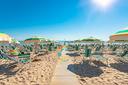 disponibilita-immediata-a-50-m-dal-mare
