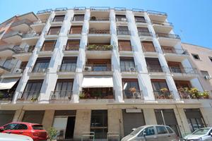 Via Mamertini - Comodo trilocale con vista aperta