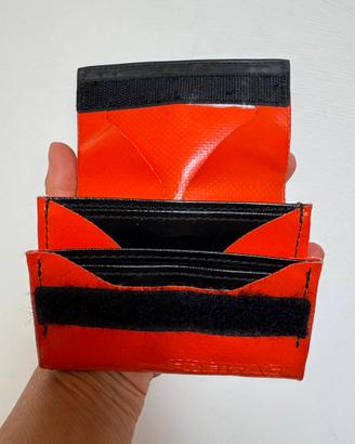 Portafogli FREITAG design industriale in telone