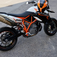 KTM 990 supermoto
