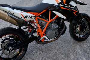 KTM 990 supermoto