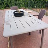 tavolo da giardino 