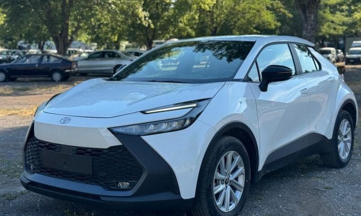 Toyota C-HR 1.8 NEW MODEL KM ZERO