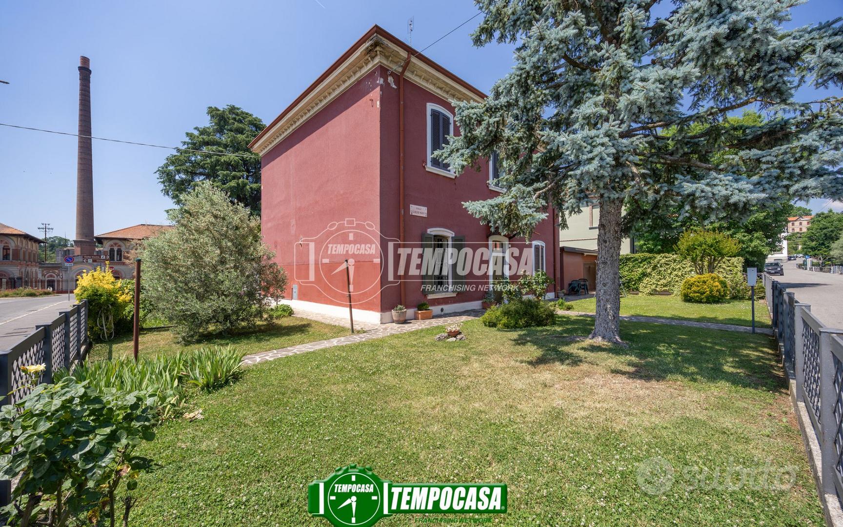 BILOCALE CON GIARDINO PRIVATO NEL CUORE DI CRESPI - Vista 2