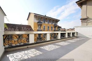 Attico / Mansarda di 100 m² con 2 locali e box aut