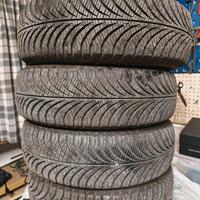 4 pneumatici Goodyear 165/70 R14 4 stagioni 85T