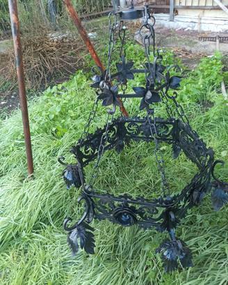 lampadario in ferro battuto antico restaurato