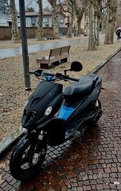 Smembro i pezzi F12r