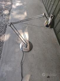 lampada da tavolo 