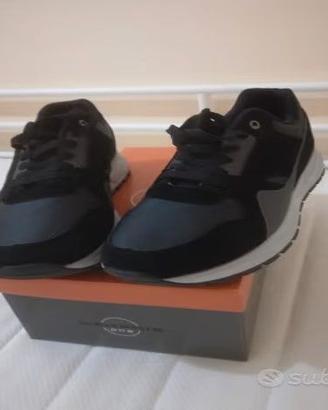 Scarpe  sportive