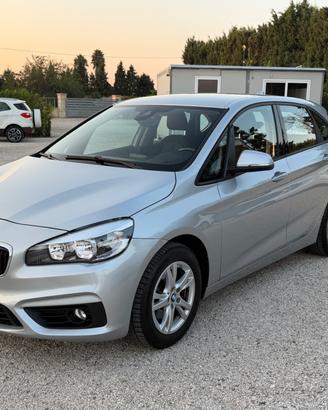 Bmw 2er Active Tourer 216d Luxury
