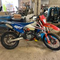 Ktm exc 250 six days