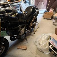ducati Monster 600 anno 94
