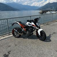KTM DUKE 125