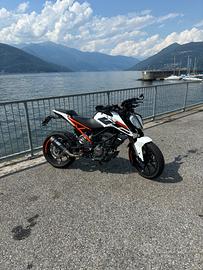 KTM DUKE 125