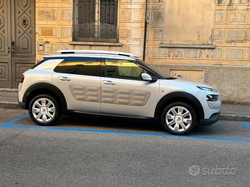 Citroën C4 Cactus 1.6 BlueHDi 100 CV Diesel