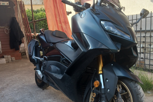 Tmax 560 teck max anno 2022