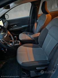  Dacia Jogger 7 posti