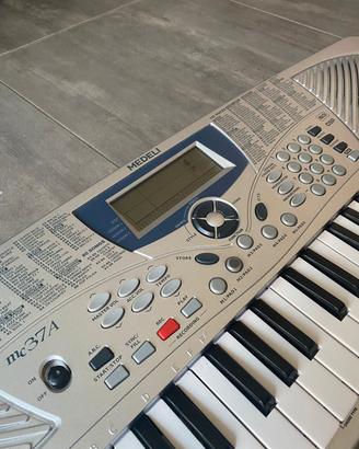 Pianola Scuole medie Medeli