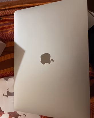 Macbook Air 13’’ Chip M1, 512 gb