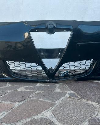 Paraurti anteriore Alfa Romeo Giulietta 940 usato
