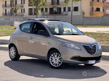 Lancia Ypsilon 1.2 GPL Ecochic Gold TETTO APRIBILE
