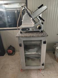 Affettatrice professionale 