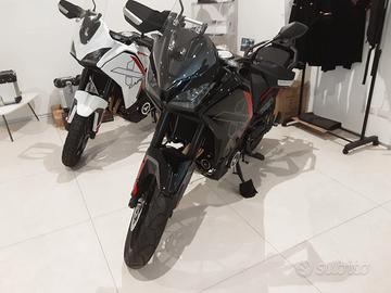Moto Morini X-Cape 700