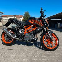 KTM Duke 125 2023