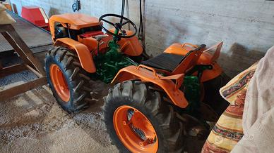 trattore goldoni 526T