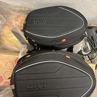 Borse laterali GIVI 40l con Staffe REMOVE-X