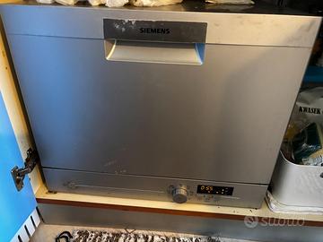 Lavastoviglie Siemens iQ300 Inox Compatta