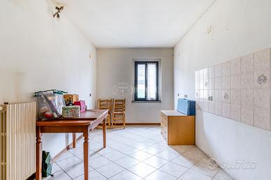 TRILOCALE RISTRUTTURATO IN CENTRO