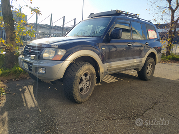 Pajero v60 (7 posti) 2.5 115cv 2002 Manuale