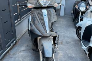 PIAGGIO BEVERLY 300 2010