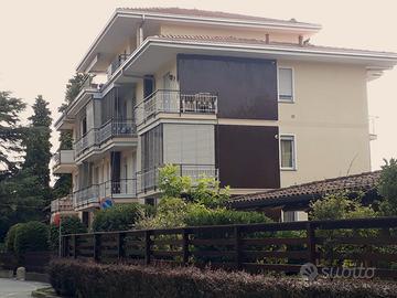 Ampio bilocale arredato con box