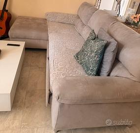 Divano angolare  trasformabile in letto