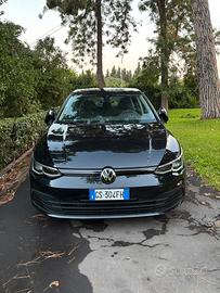 Golf VIII