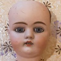 BAMBOLA antica in porcellana biscuit cm 43