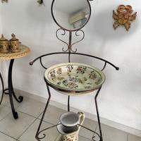 Set da toilette in ceramica con base in ferro e sp