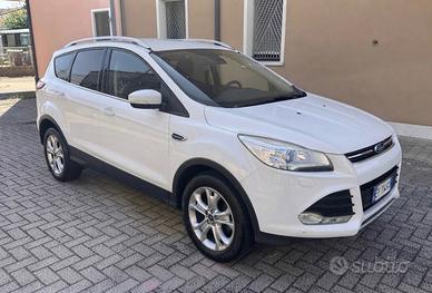 Ford Kuga 2.0 TDCI 150 CV Titanium