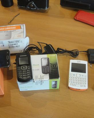 Telefonini cellulari lotto, in blocco