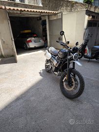 Triumph scrambler 1200 xc